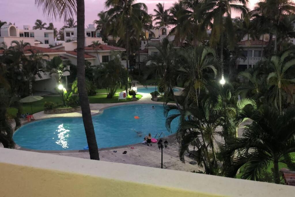Hermoso Apartamento En Manzanillo Con Alberca Y Cancha De Tenis, Ideal Para Relajarse Y Disfrutar De Una Escapada Tranquila En El Paraiso Tropical Екстер'єр фото