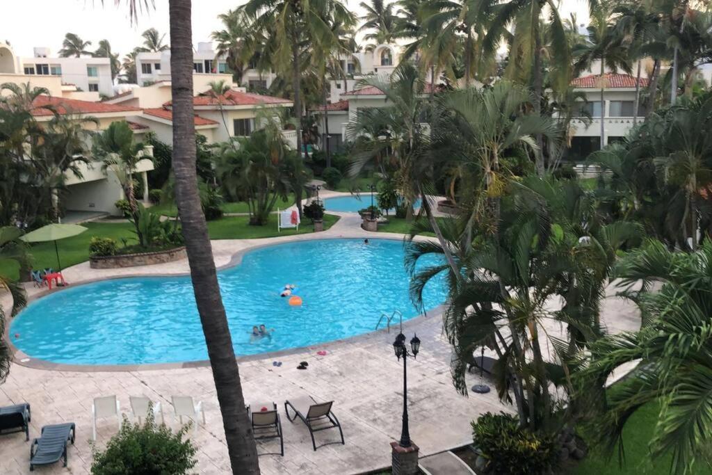 Hermoso Apartamento En Manzanillo Con Alberca Y Cancha De Tenis, Ideal Para Relajarse Y Disfrutar De Una Escapada Tranquila En El Paraiso Tropical Екстер'єр фото