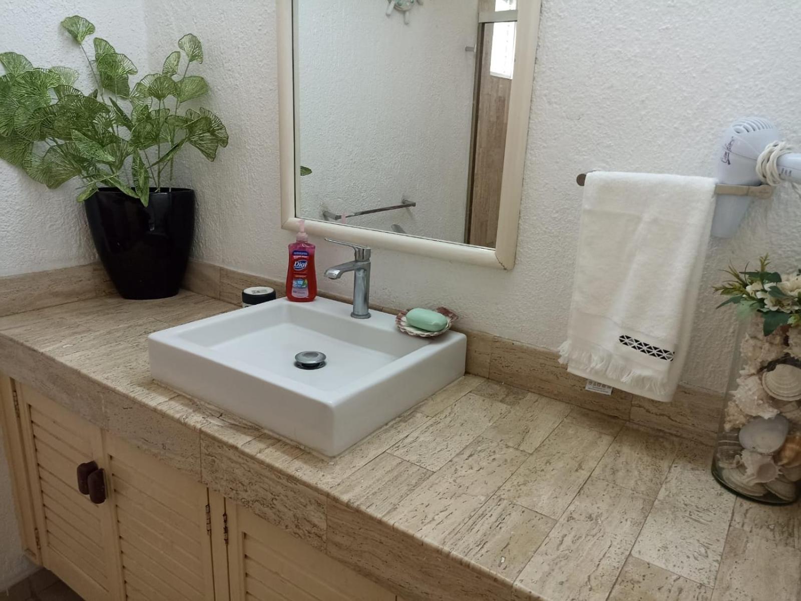 Hermoso Apartamento En Manzanillo Con Alberca Y Cancha De Tenis, Ideal Para Relajarse Y Disfrutar De Una Escapada Tranquila En El Paraiso Tropical Екстер'єр фото